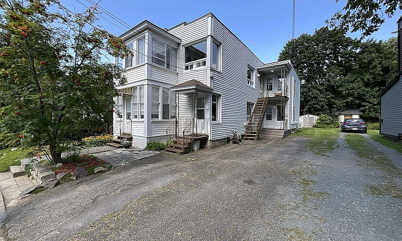 Quadruplex À Vendre ...