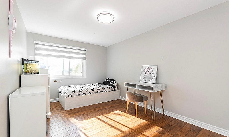 3 Bedroom Town House...