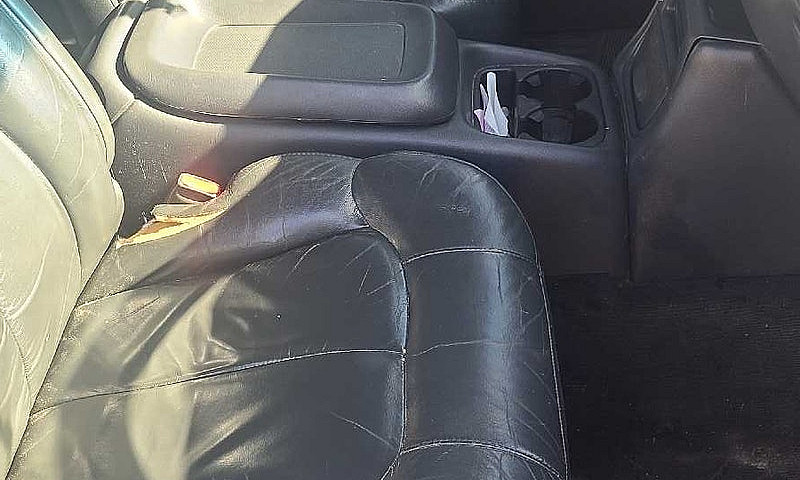 1999 Chevrolet Silve...