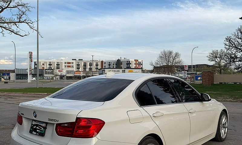     2014 Bmw 320I Xd...
