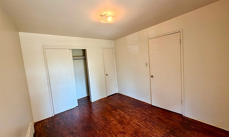 Spacious 2F Unit In ...