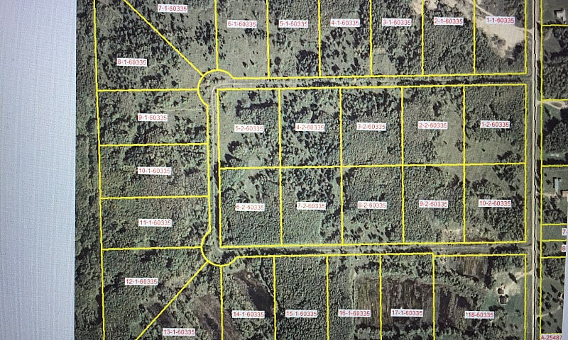 Private 4.5 Acre Lot...