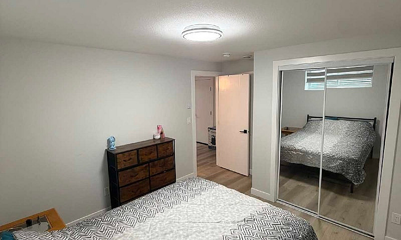 2 Bedroom Basement F...