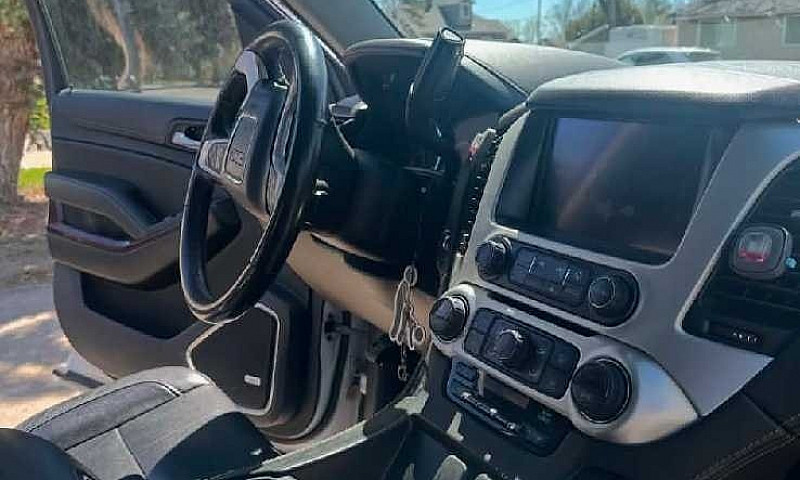 2019 Gmc Yukon Slt...