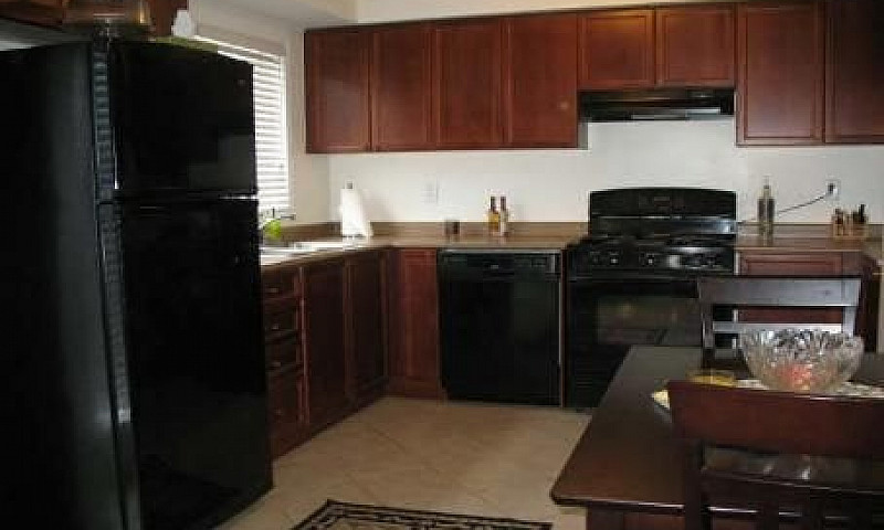 Beautiful 3-Bedroom ...