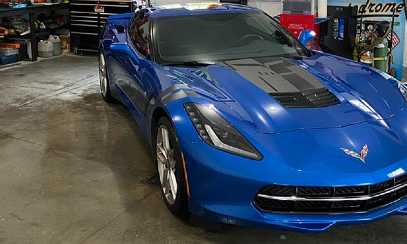 Corvette Stingray...