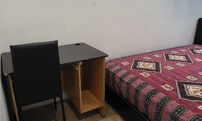 Furnished Basement S...