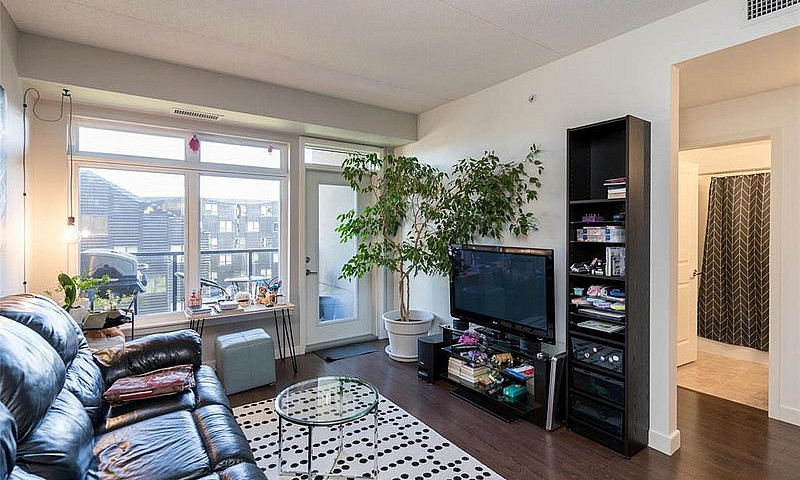 2 Bdrm Exchange Cond...
