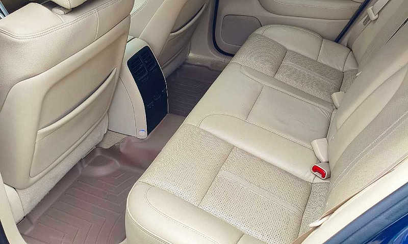 2011 Lincoln Mks...