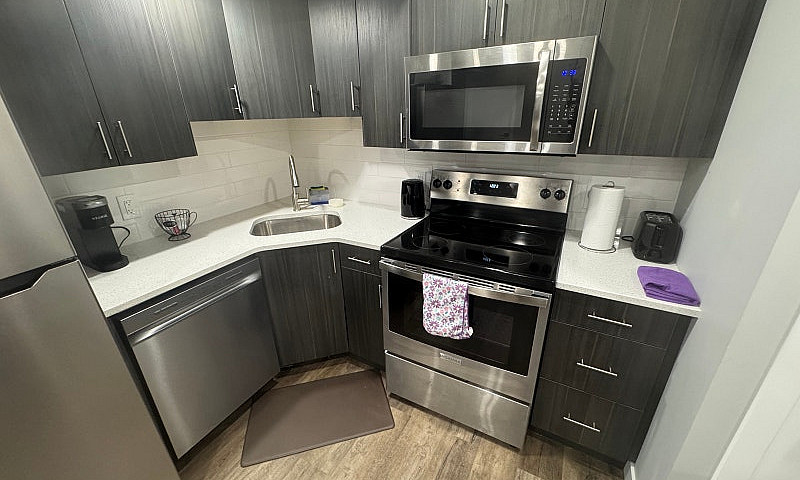 2 Bedrooms 1 Bath Ho...
