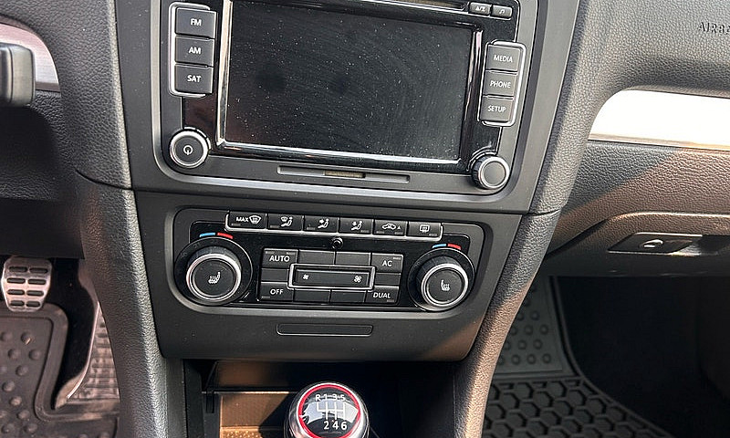 2012  Volkswagen Gol...