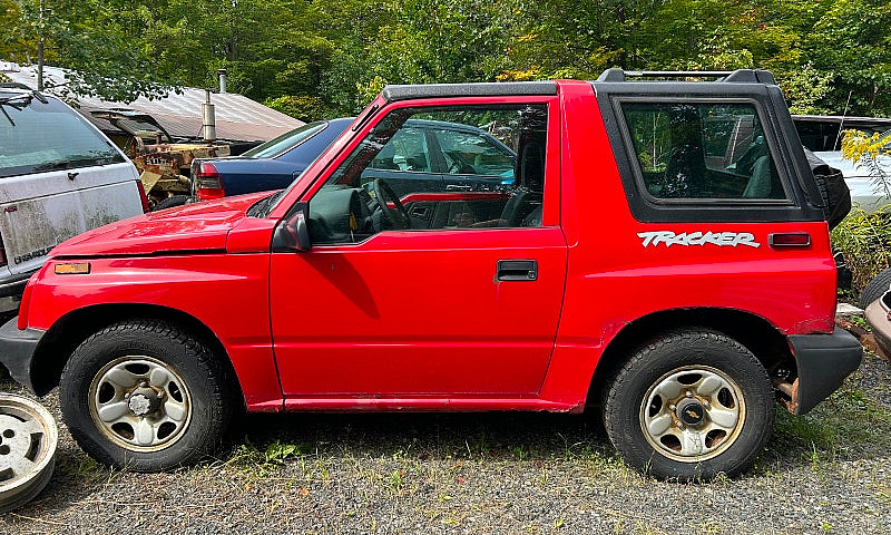 1998 Chev Tracker Wi...