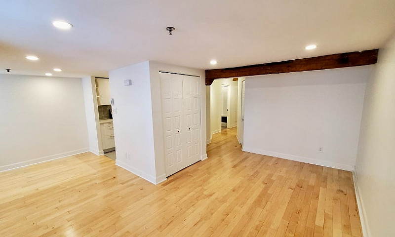 Spacious 2-Bedroom A...