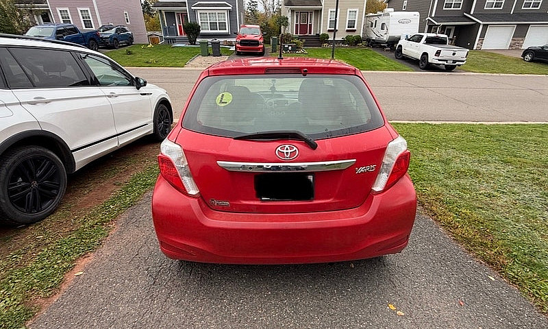 2013 Toyota Yaris Ha...