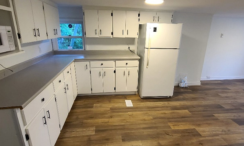 4 Bedroom House Near...