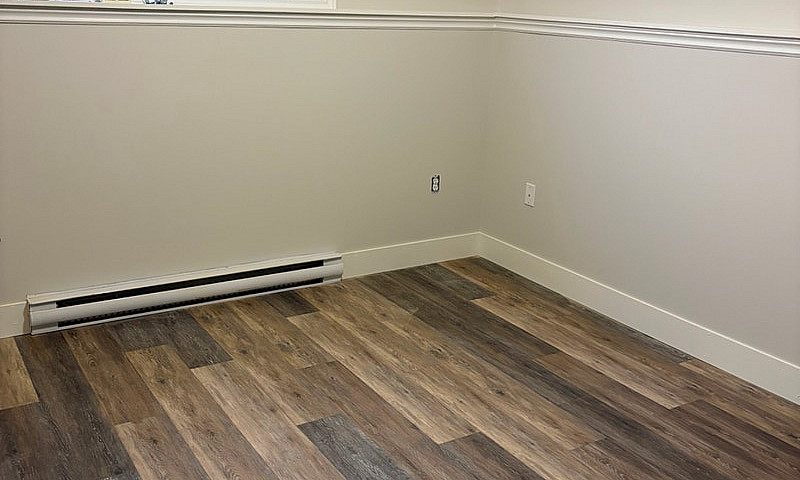 Just Renovated 3 Bed...
