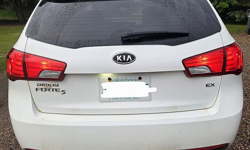 2012 Kia Forte5...