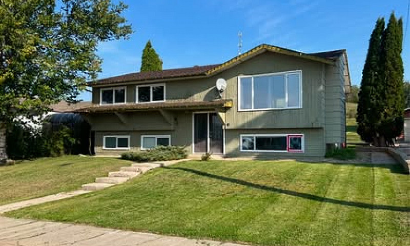 4 Beds 2 Bath House ...