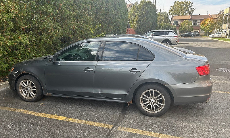 Volkswagen Jetta 2.5...
