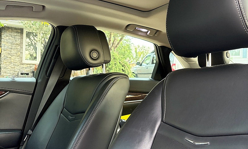 2014 Cadillac Xts...