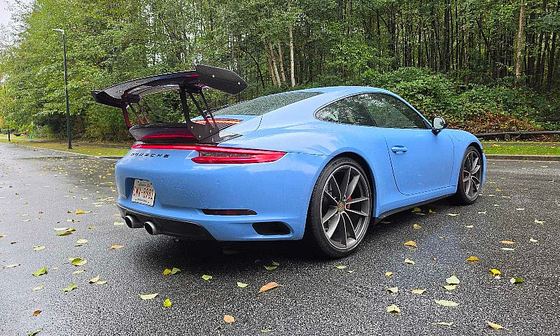 2017 Porsche 911 Car...