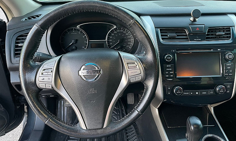 2013 Nissan Altima ...
