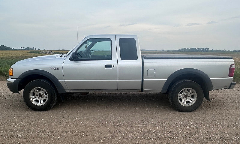 2001 Ford Ranger Xlt...
