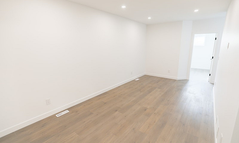 **3Bed 2.5Bath Duple...