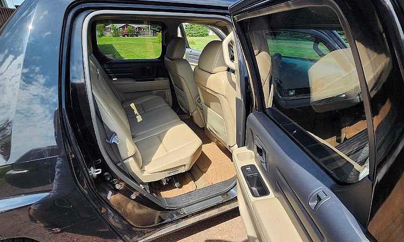 2010 Honda Ridgeline...