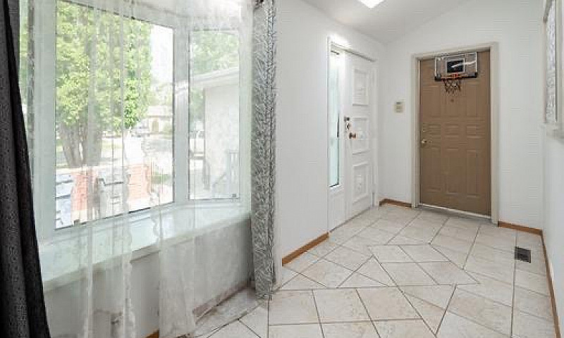 Room For Rent - $600...