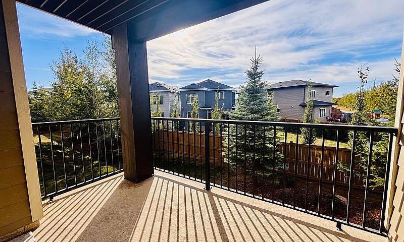 Bright 2 Bedroom, 2 ...