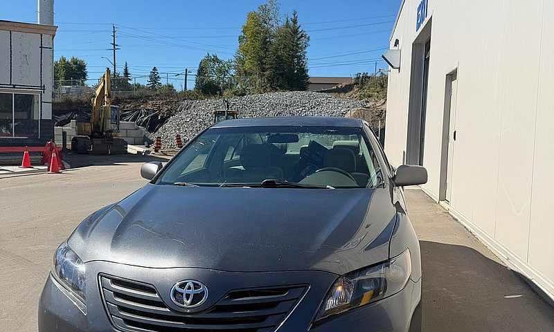 2009 Toyota Camry...