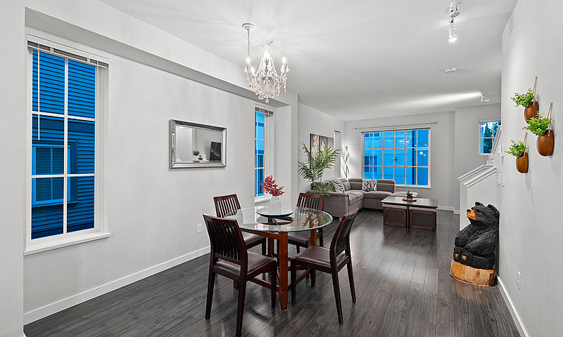 Beautiful 2 Bed + 2B...