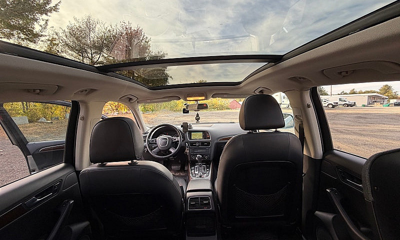 2010 Audi Q5 Prestig...