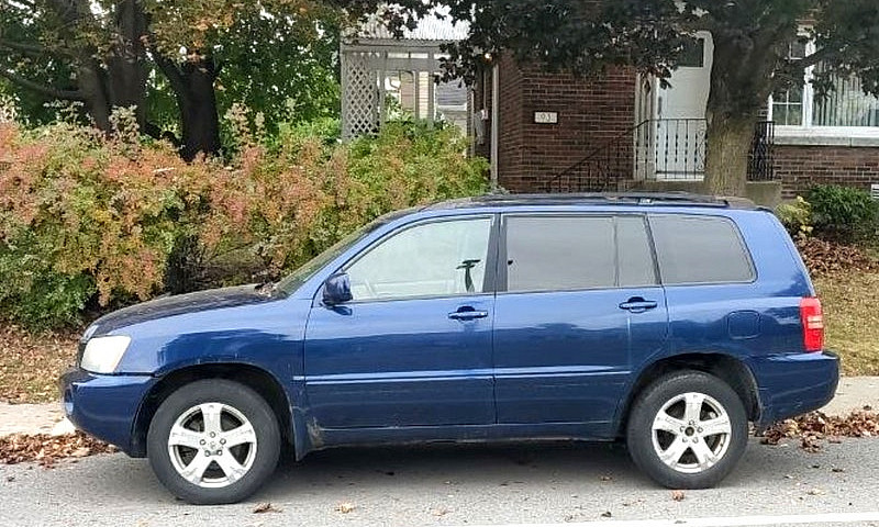 Toyota Highlander V6...
