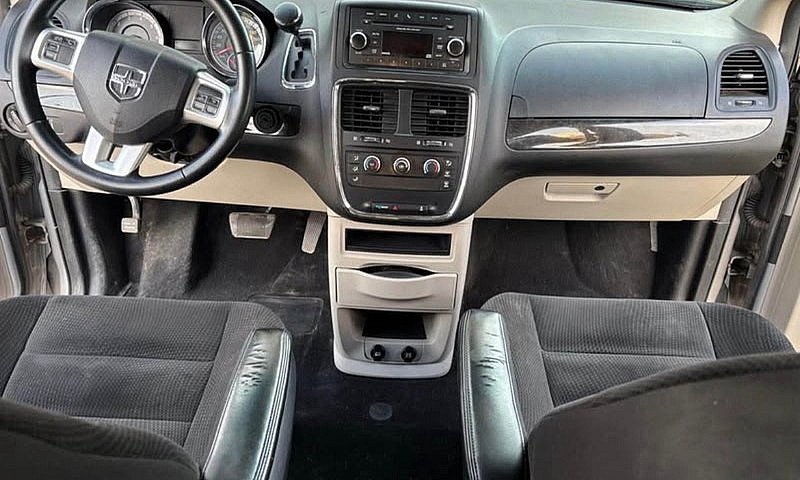 Dodge Grand Caravan ...