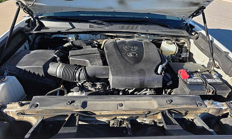Toyota Tacoma Trd Of...