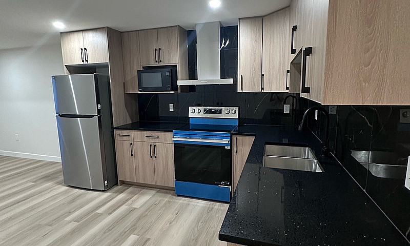 Modern 2 Bedroom Apa...
