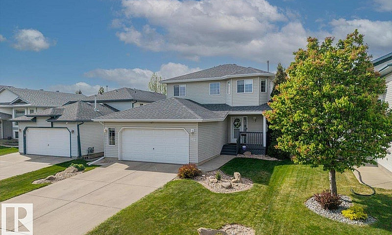 4 Beds 2.5 Bath Hous...