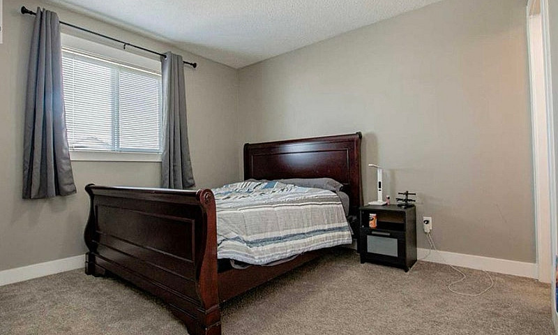 3 Beds 2 Baths - Hou...