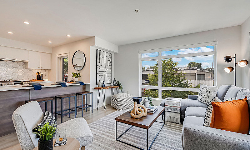 For Sale! 2Bed/2Bath...