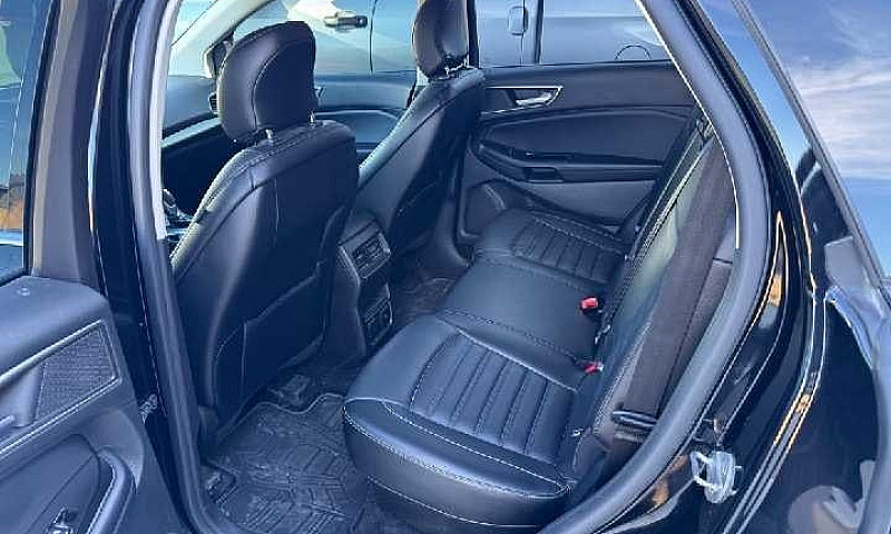 2016 Ford Edge ...