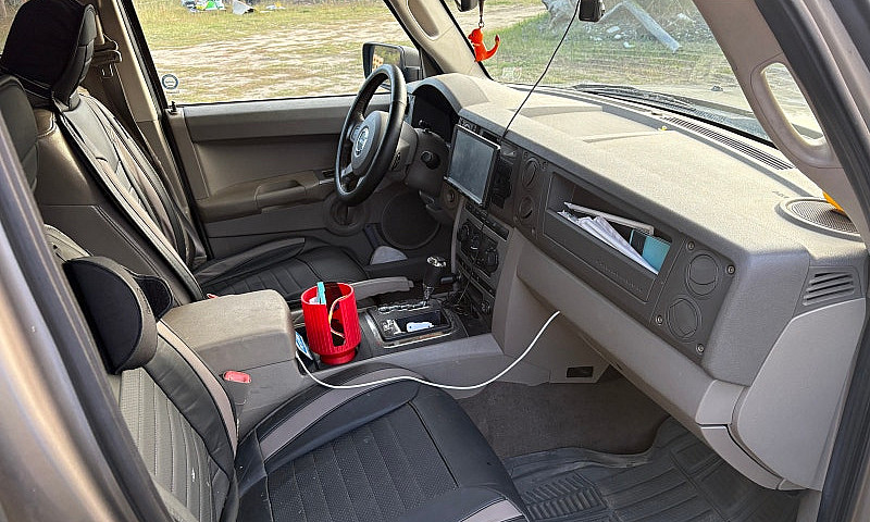 Jeep Commander 2006...