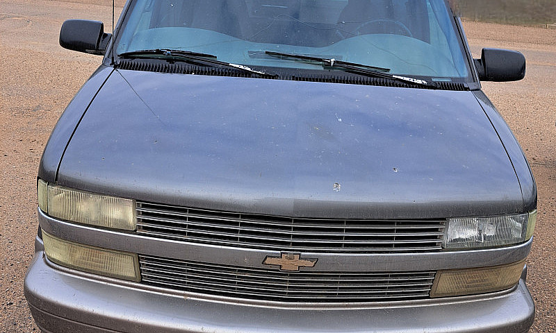 2005 Chevrolet Astro...