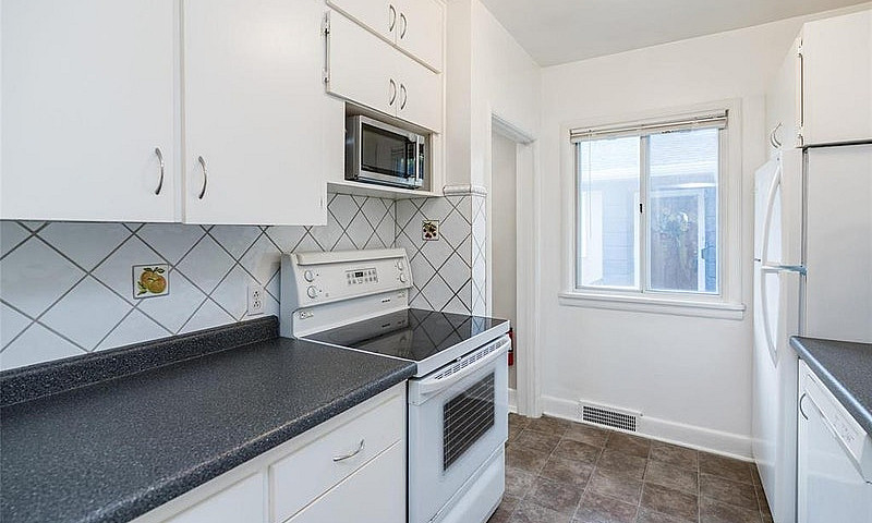2 Bedroom House For ...