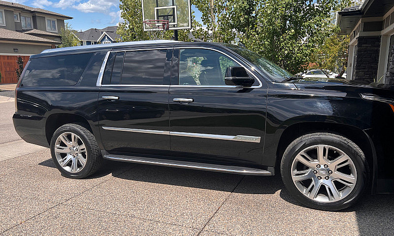 2017 Cadillac Escala...
