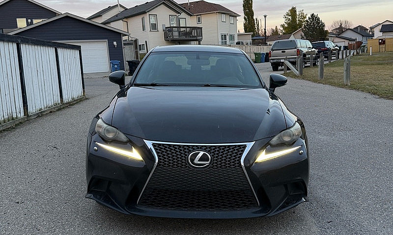 Lexus Is 250...