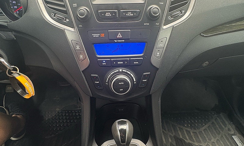  2014 Hyundai Santa ...