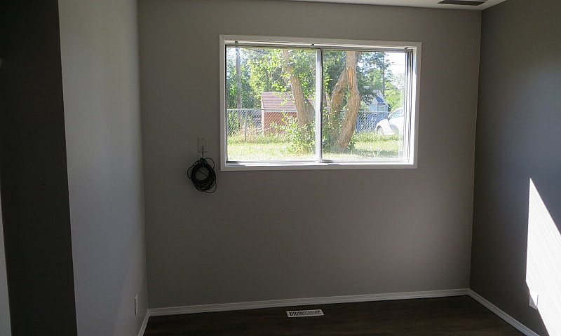 3 Bedroom Apt  In Su...