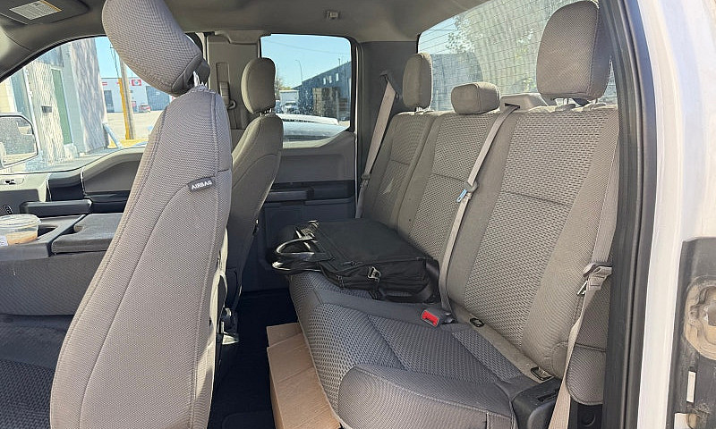 2020 Ford F-150 Xlt ...